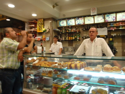 Quick snack on the Rossio